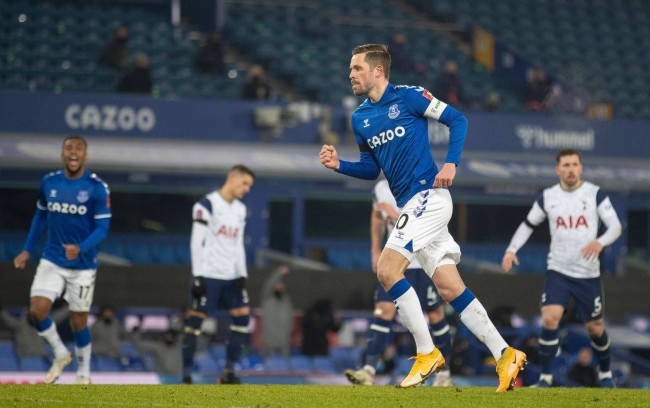 则帮助球员 则帮助球员